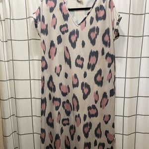 Leopard print maxi dress